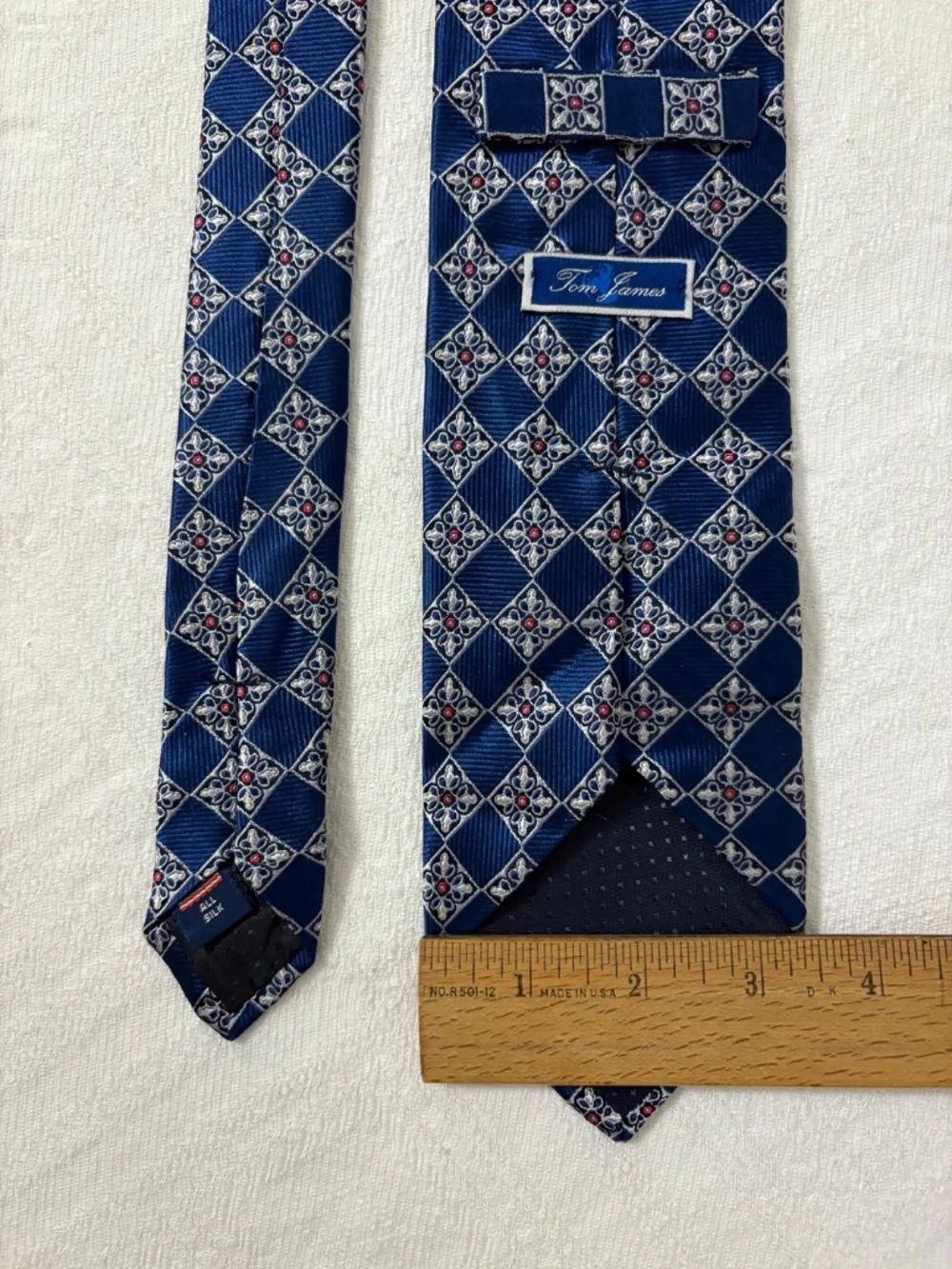 Tom James Blue Geometric Silk Tie 3.5